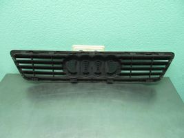 Audi A6 S6 C5 4B Grotelės priekinės 4B0853651A