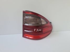 Mercedes-Benz E W210 Luci posteriori A2108205481