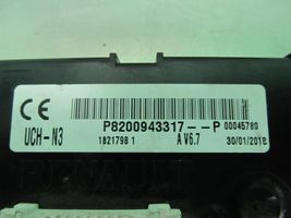 Renault Trafic II (X83) Unité de commande, module ECU de moteur P8200943317