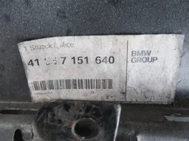 BMW Z4 E85 E86 Błotnik przedni 41357151640