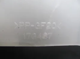 Mazda 5 Ohjauspyörän pylvään verhoilu 17H006