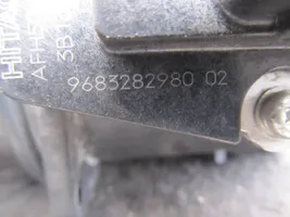 Peugeot 208 Измеритель потока воздуха 9683282980