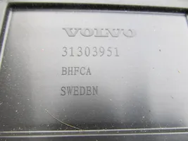 Volvo V40 Cross country Kita variklio skyriaus detalė 31303951