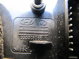 Hyundai i20 (PB PBT) Pulsanti/interruttori sul volante 967001J000