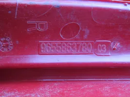 Citroen C4 I Picasso Réflecteur de feu arrière 9655863780