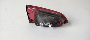 Hyundai Santa Fe Luci posteriori del portellone del bagagliaio 924052W130