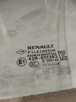 Renault Captur Szyba drzwi przednich E000199
