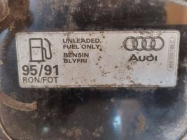 Audi A4 S4 B6 8E 8H Polttoainesäiliön korkki 9591