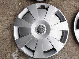 Audi A3 S3 8P R16 wheel hub/cap/trim 8V0601147C