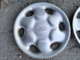 Ford Escort R14 wheel hub/cap/trim 93AB1130CA