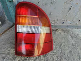 Ford Mondeo MK I Lampa tylna 93BG13N004