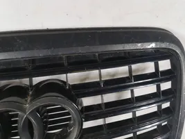 Audi A6 S6 C6 4F Maskownica / Grill / Atrapa górna chłodnicy 4F0853651AQ