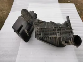 Peugeot 206+ Boîtier de filtre à air 9656465180