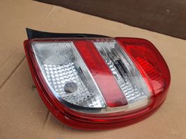 Nissan Micra Luci posteriori 89050363