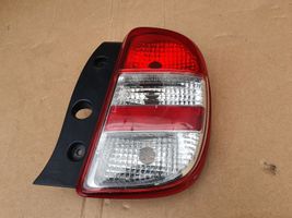 Nissan Micra Luci posteriori 89050363