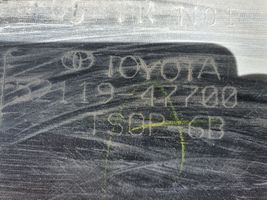 Toyota Prius (XW50) Zderzak przedni 5211947700