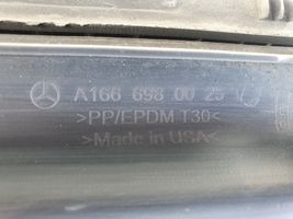 Mercedes-Benz GL X166 Slenkstis A1666900010
