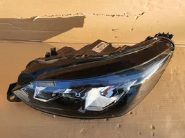 Peugeot 208 Lampa przednia 9833036380