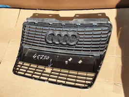 Audi A6 S6 C6 4F Augšējais režģis 4F0853651S