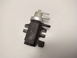 Audi A4 S4 B5 8D Turboahtimen magneettiventtiili 8D0906627B