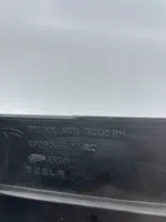 Tesla Model S Osłona tylnej klapy 100906600Ac