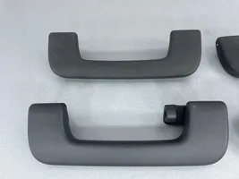 Porsche Macan Un set di maniglie per il soffitto 95b857644