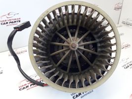 Audi 80 90 B3 Ventola riscaldamento/ventilatore abitacolo 3136612045