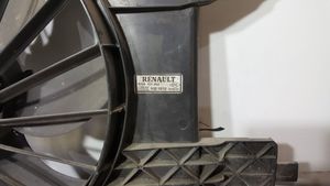 Renault Megane II Elektryczny wentylator chłodnicy 8240357