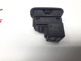 Volkswagen PASSAT B6 Interruptor de la alarma 6Q0962109B