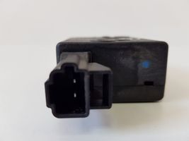 Opel Astra G Verrouillage du bouchon du réservoir de carburant 90460062