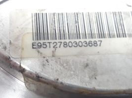 Audi A4 S4 B5 8D Stūres drošības spilvens E95T2780303687