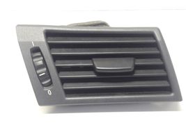 BMW X3 E83 Copertura griglia di ventilazione laterale cruscotto 3400076