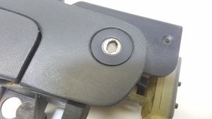 Ford Mondeo MK I Klamka zewnętrzna drzwi przednich 93BBF22401AH