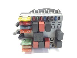 Fiat Punto (176) Module de fusibles 46798118