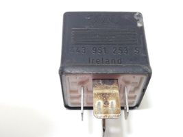 Audi A6 S6 C4 4A Other relay 443951253S