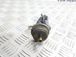 Fiat Punto (176) Régulateur de pression de carburant 46480170