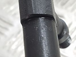 Mazda 323 Injektor Einspritzdüse 7390