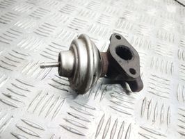 Volkswagen Golf III Soupape vanne EGR 028131501L