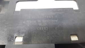 Audi 80 90 S2 B4 Pelnutrauks (priekšā) 893857951