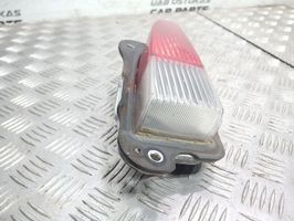 Hyundai Elantra Lampy tylnej klapy bagażnika 924022D