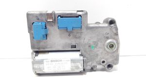 Audi A4 S4 B5 8D Motore/attuatore 8D0959591