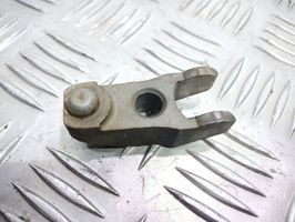 Audi 80 90 S2 B4 Fuel Injector clamp holder 