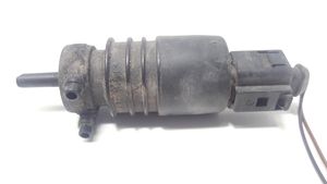 Volkswagen PASSAT B5 Pompe de lave-glace de pare-brise 