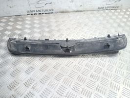 Opel Astra G Etupuskurin ylempi jäähdytinsäleikkö 90588120