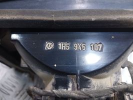 Volkswagen Vento Takaluukun takavalot 1H5945107