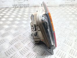 Volkswagen Vento Lampy tylnej klapy bagażnika 1H5945108