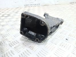 Mercedes-Benz C W203 Supporto di montaggio del motore (usato) A6112230704