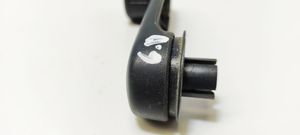 Renault Megane I Rear door window winding handle 