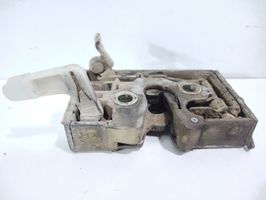 Audi 80 90 B2 Etuoven lukko 173839015D