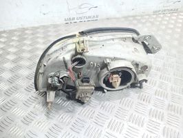 KIA Clarus Lampa przednia 9371